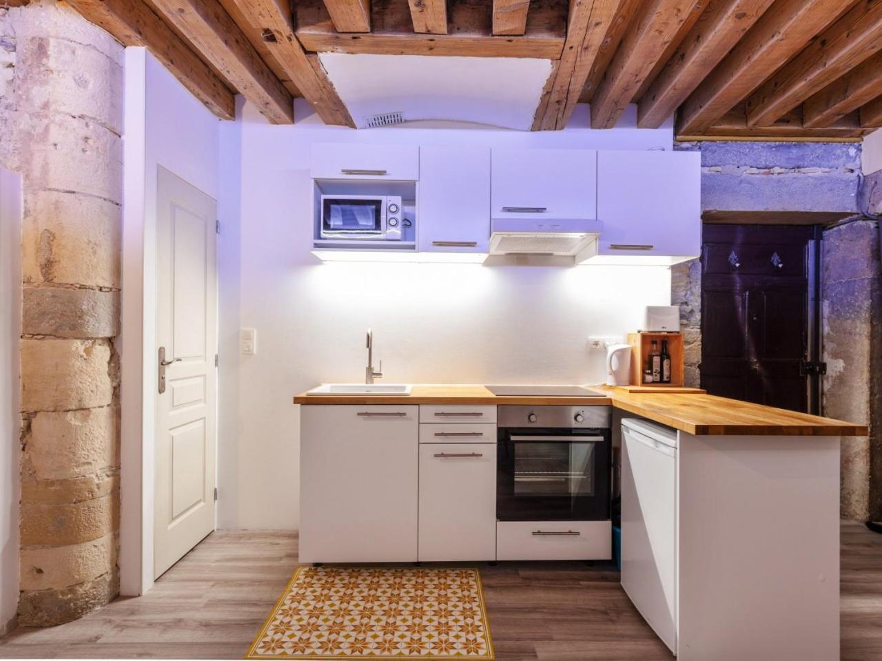 L'Atelier Des Traboules, Au Coeur Du Vieux Lyon Ail Appartement Buitenkant foto