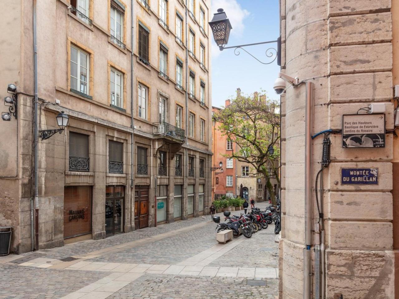 L'Atelier Des Traboules, Au Coeur Du Vieux Lyon Ail Appartement Buitenkant foto